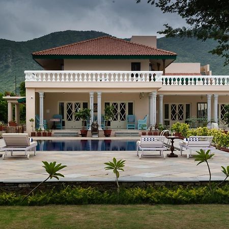 Hotel Premkunj Udaipur Exterior foto